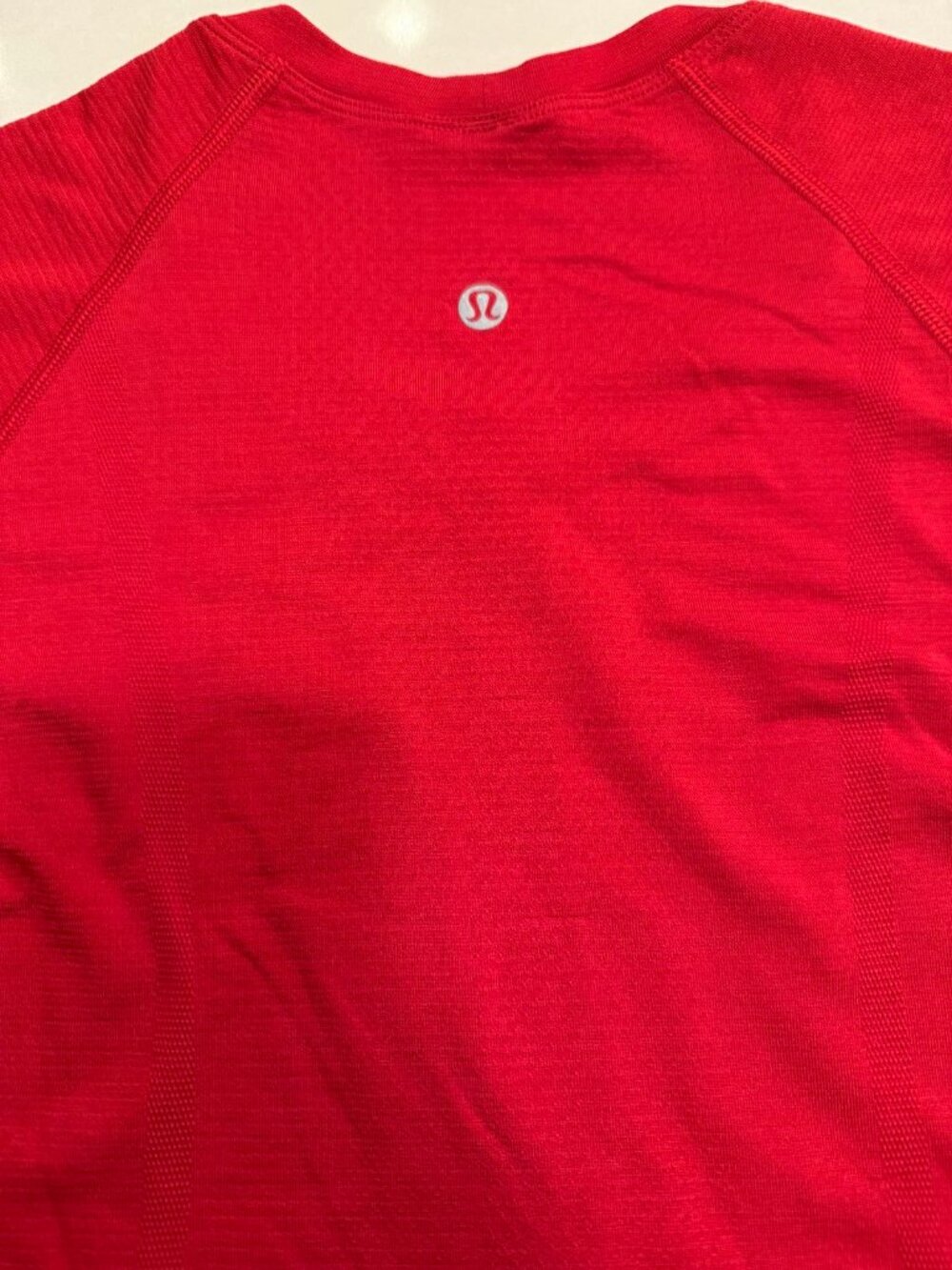 Lululemon Swiftly Tech Red Short Sleeve Shirt Size 4